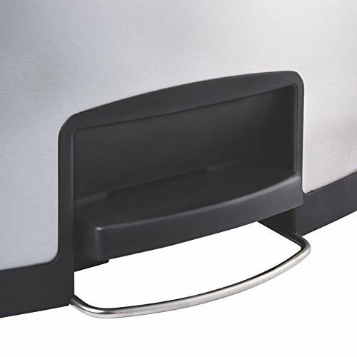 Blk 8 gal Stainless Steel Step-On Container Z567