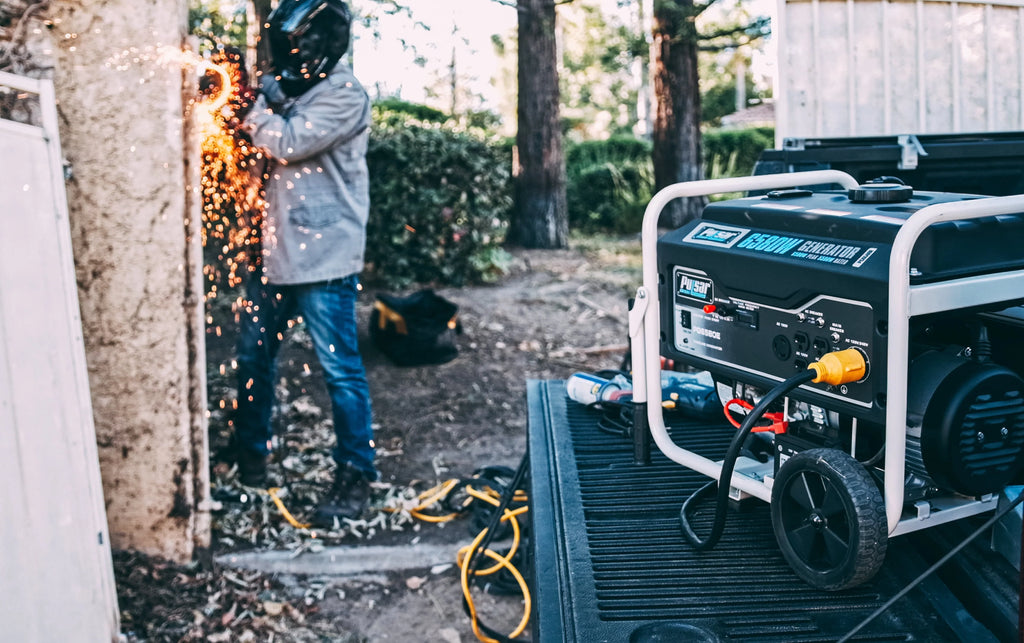 6580-Watt Portable Generator with Electric Start G471
