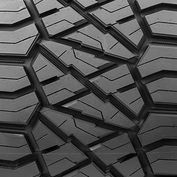 275/65R20 126 Q Tire K4092