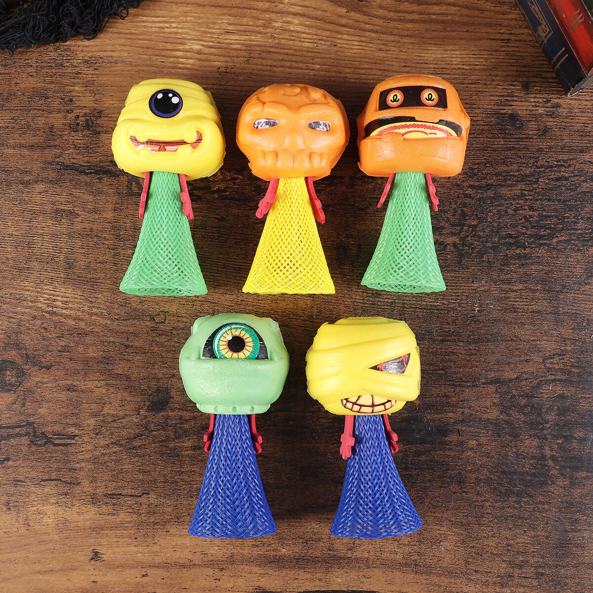 3Pcs Inflatable Hopper Balls with Handle Z54806