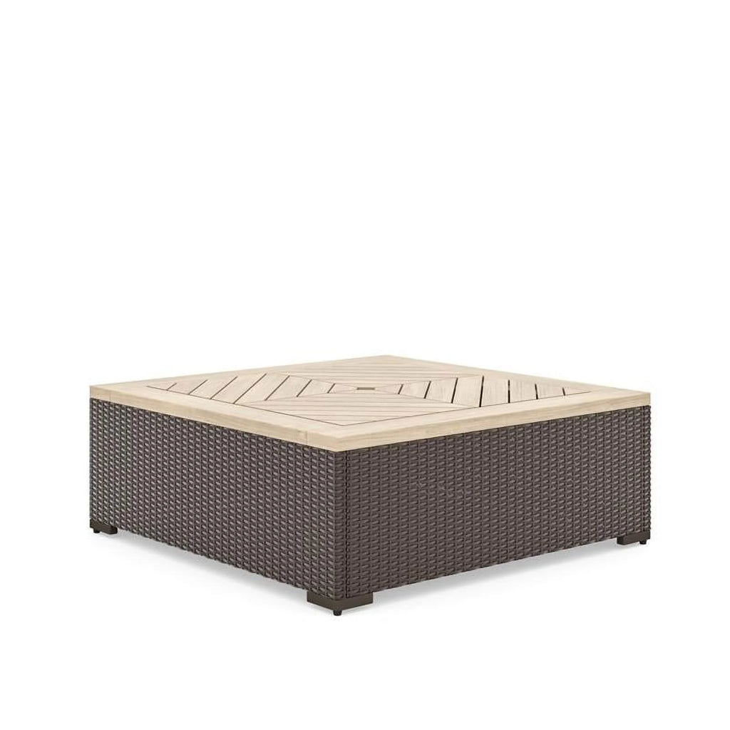 Brown Rattan Outdoor Coffee Table Q21880