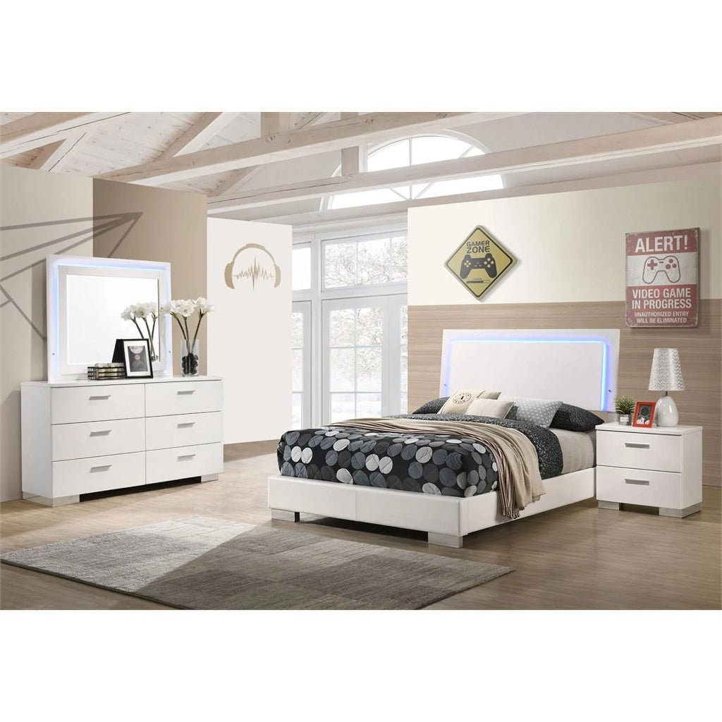 Faux Leather Full Size Bedroom Set Z94072