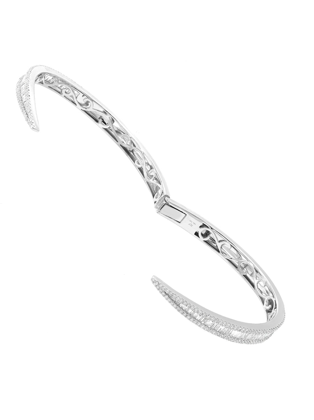 18K White Gold Diamond Bangle Bracelet F4816