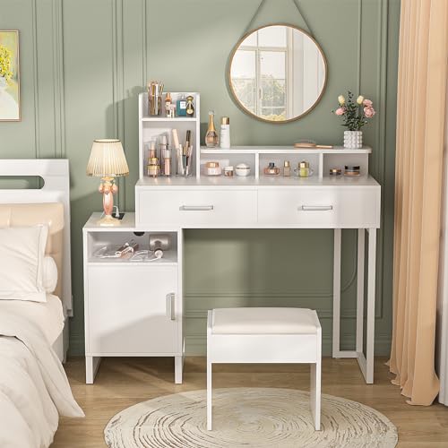 White Vanity Desk with Drawers and Cabinets B610887