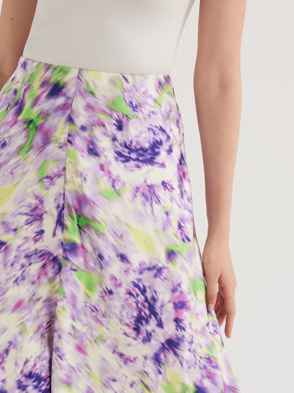 Women's Satin Midi Skirt X10431