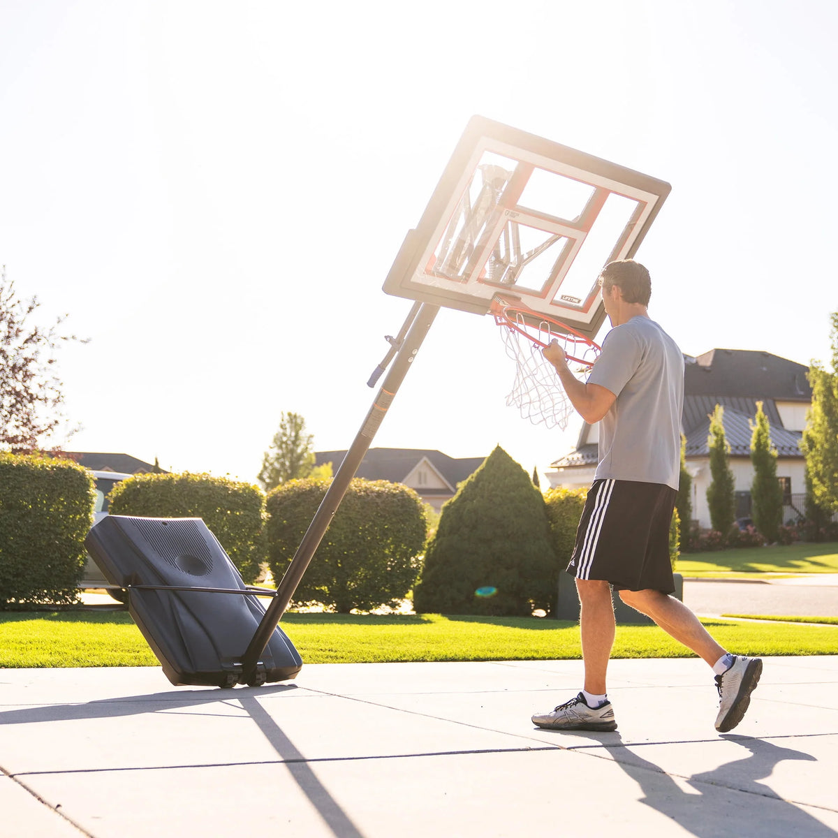 Adjustable Portable Basketball Hoop 48 inch Polycarbonate A11658