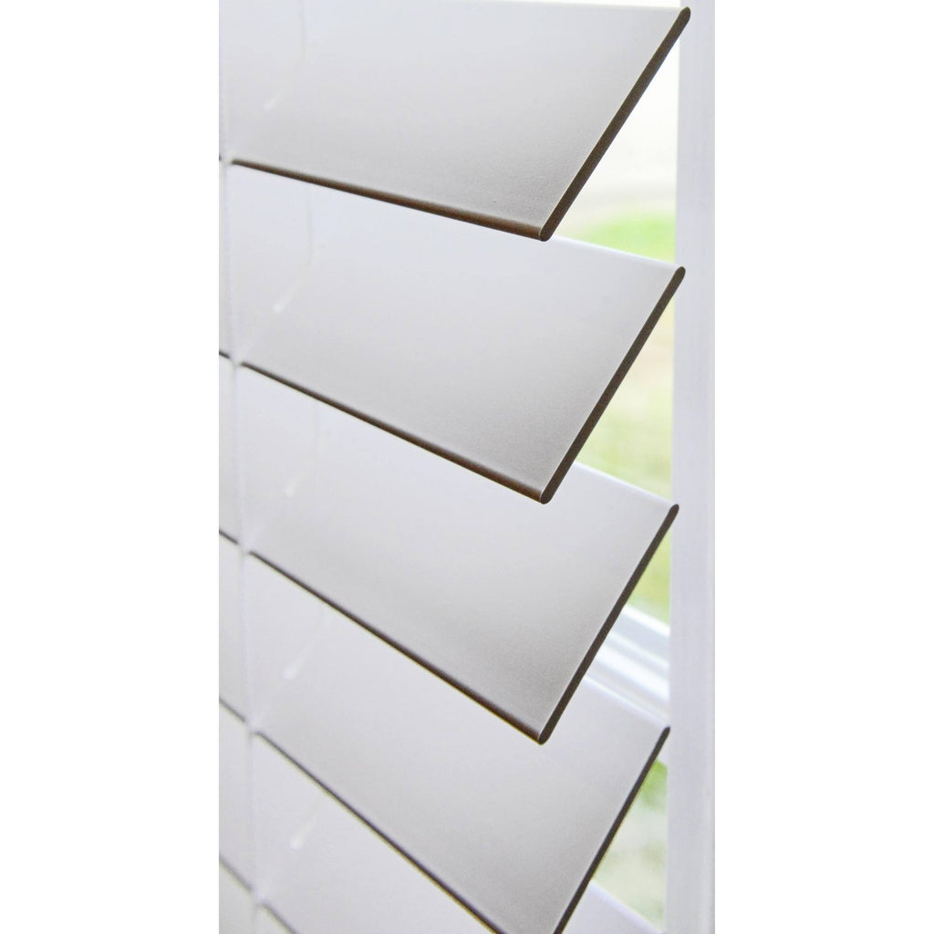 White Cordless Faux Wood Blind N4598