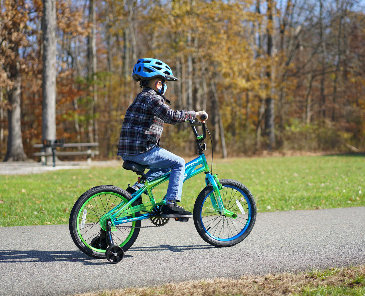 Boy's BMX Bike I9459